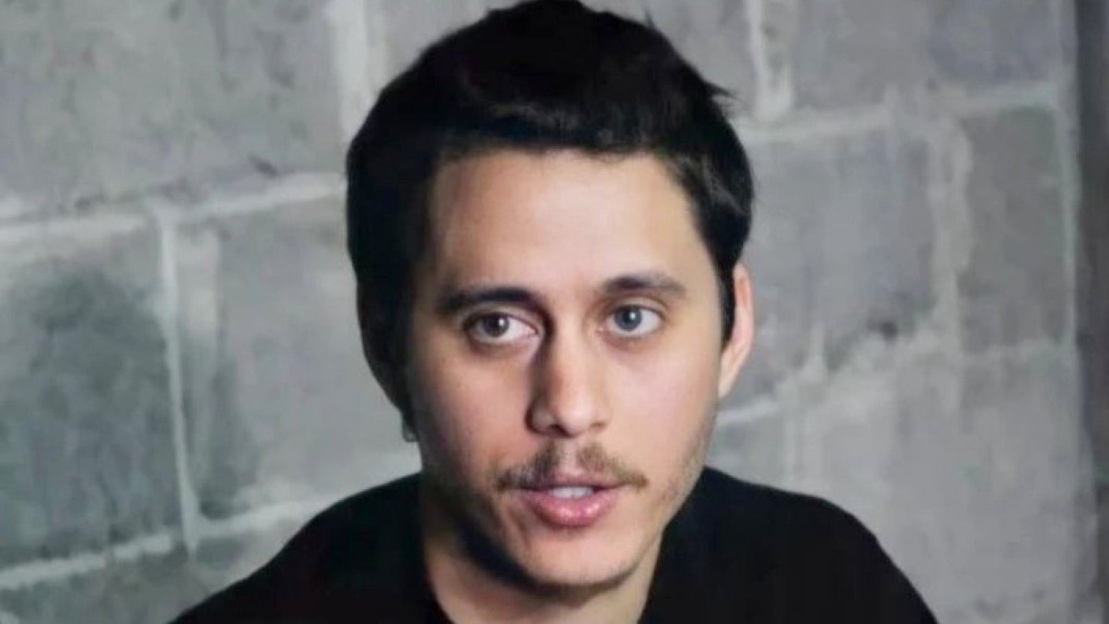 Canserbero.