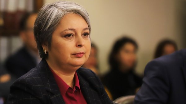 Ministra Jeannette Jara ve 