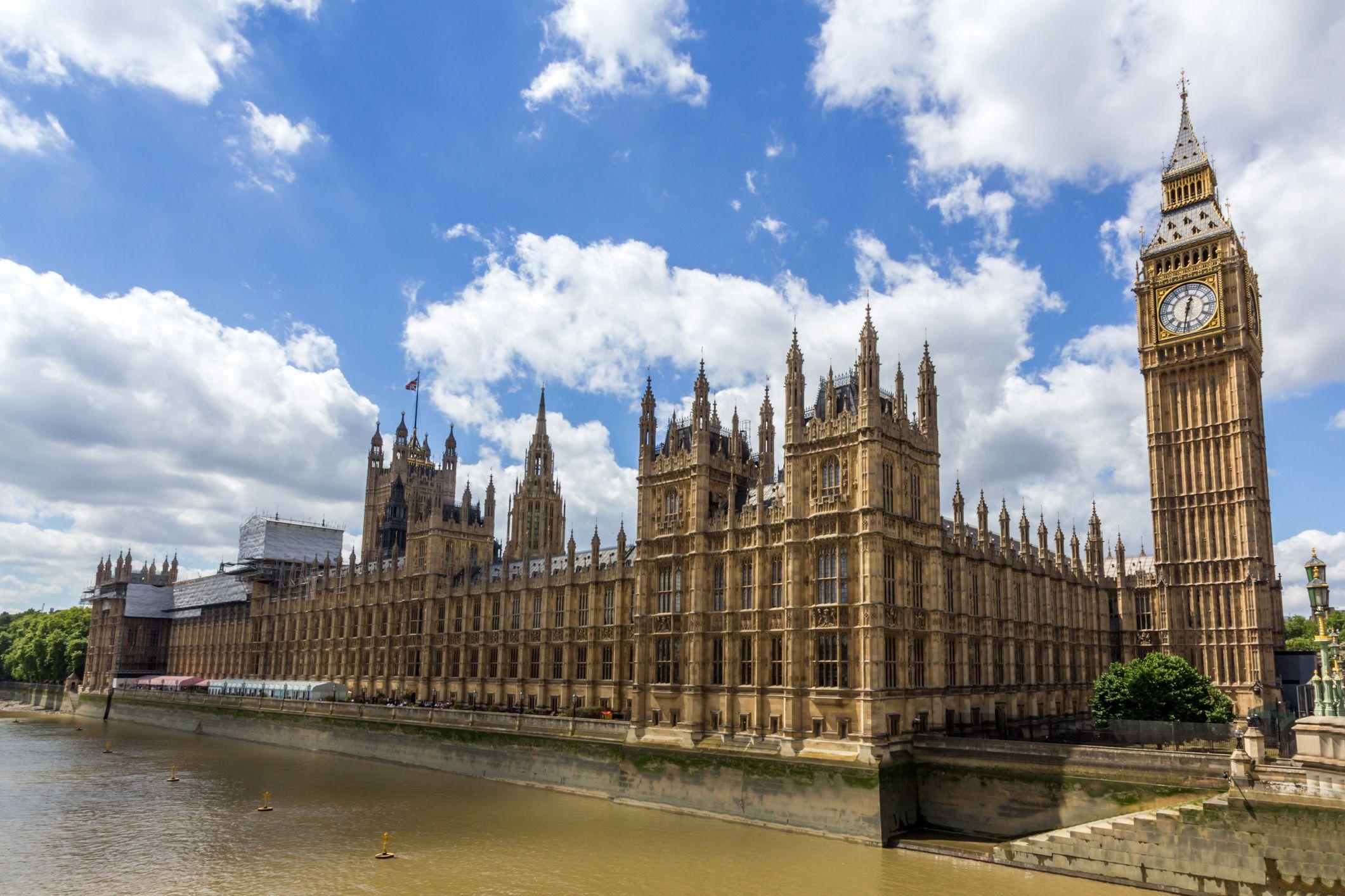 Vista del edificio del Parlamento británico.