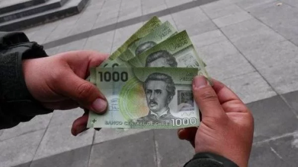 Deudores de pensión de alimentos.