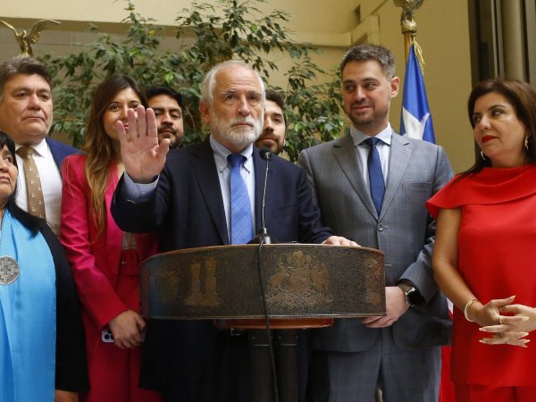 Montes valora detención de Contreras y Andrade