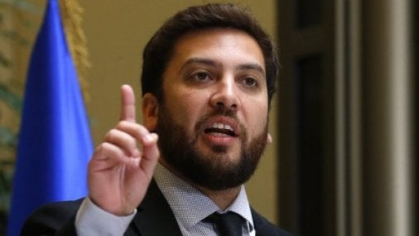 Diputado Raúl Soto.