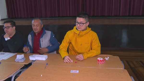 Jun Ni, ciudadano chino que reside hace 3 años en Chile