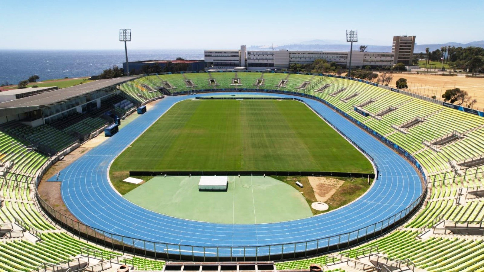 Estadio Elías Figueroa Brander