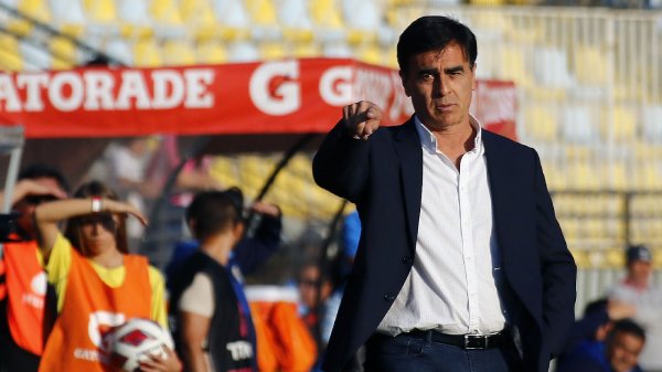 Gustavo Quinteros ex DT de Colo Colo