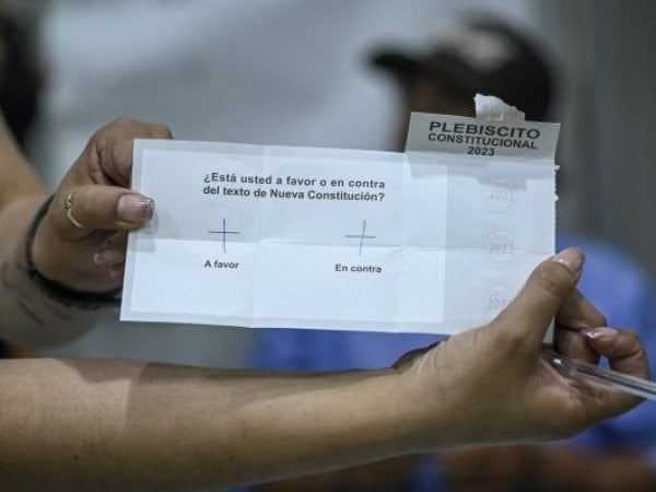Resultados Plebiscito 2023: votos nulos y blancos.