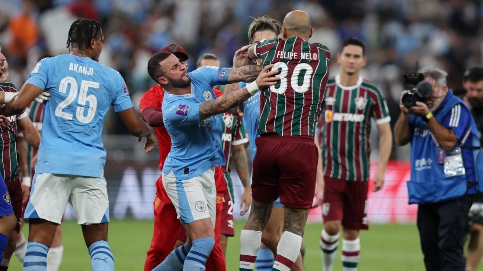 Lo volvería a hacer": Felipe Melo explica su arrebato en final del Mundial  de Clubes y apunta a un jugador del Manchester City | 24horas