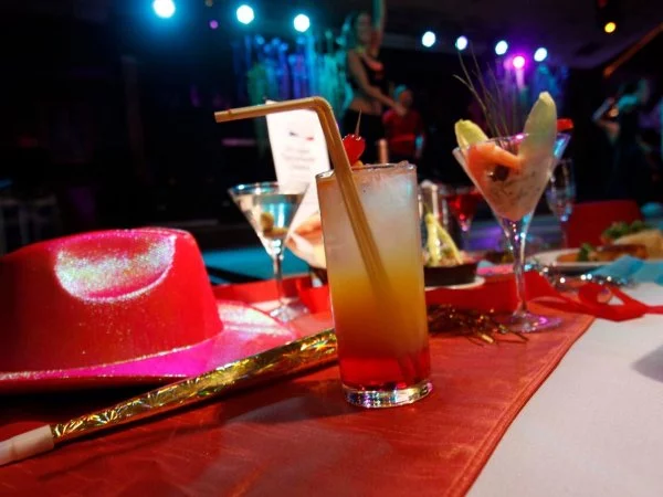 Cenas de Año Nuevo y comparador de precios Sernac. Foto: Agencia Uno.