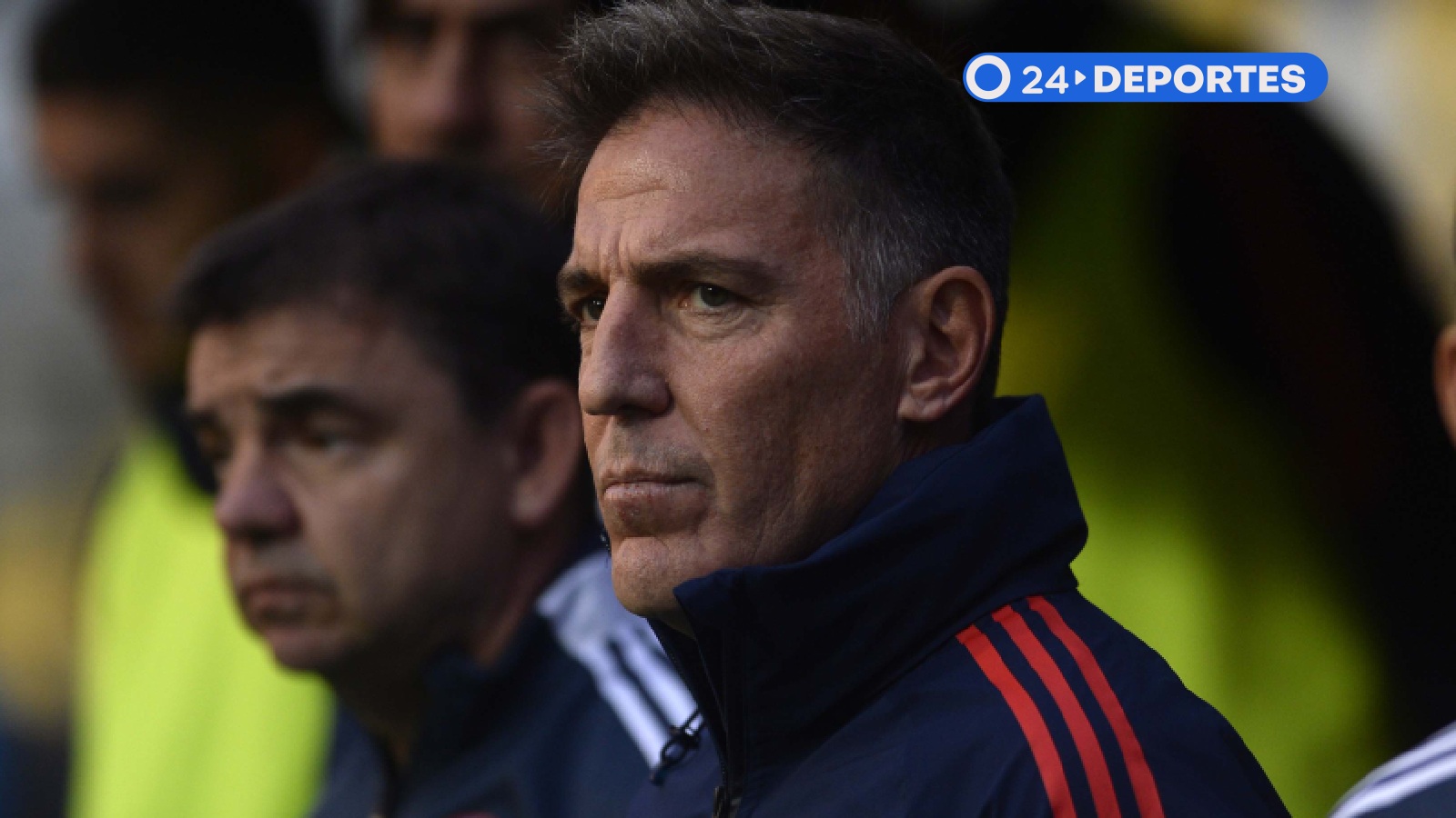 Eduardo Berizzo dirigiendo La Roja Sub-23