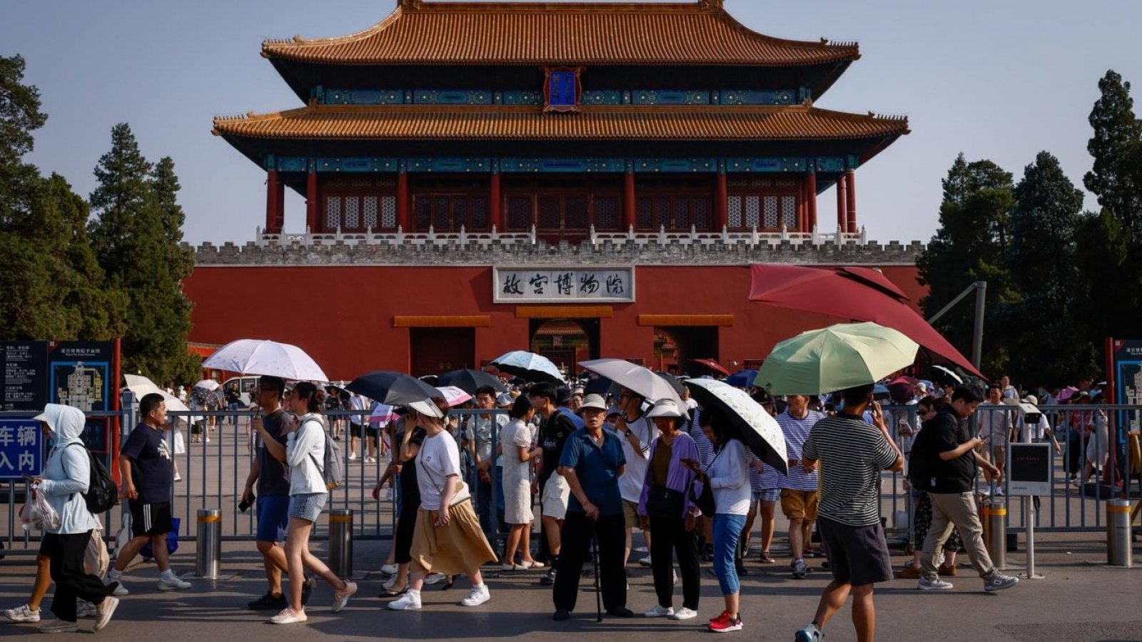 Más del 25 % de los chinos de entre 30 y 39 años estaban solteros en 2022