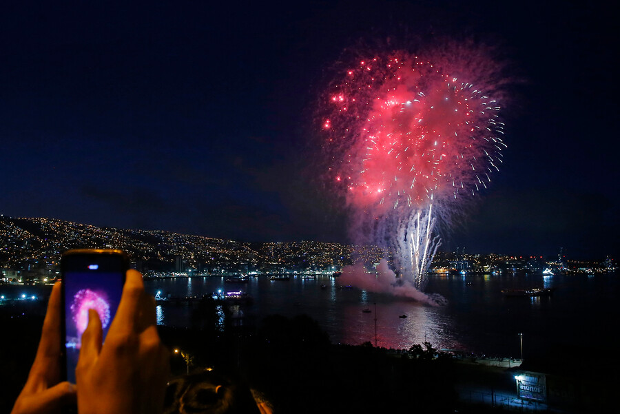 Fuegos artificiales en Valparaíso Año Nuevo