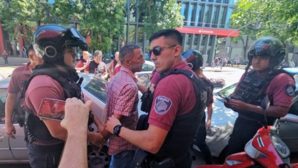 Hombre que agredió con una botella a Milei queda preso