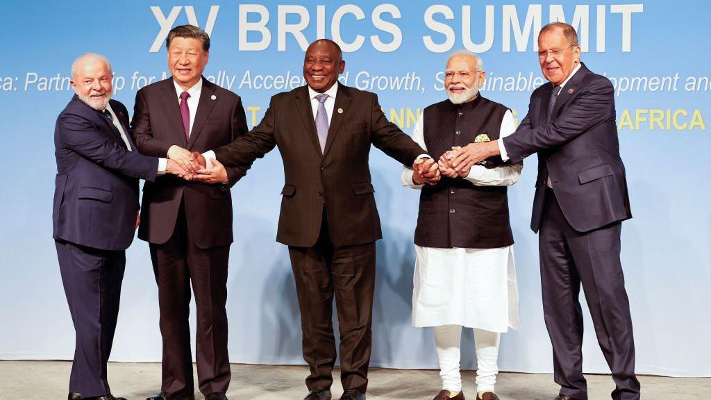 El presidente de Brasil, el presidente de China, el presidente de Sudáfrica, el primer ministro de India y el ministro de Relaciones Exteriores de Rusia.