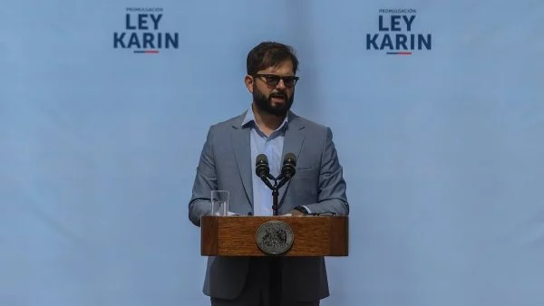 Presidente Boric promulga Ley Karin