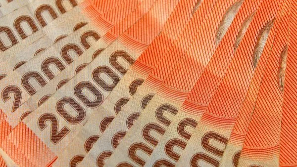 Sorpresiva caída: ¿Cuál será el valor de la UF para enero 2024?