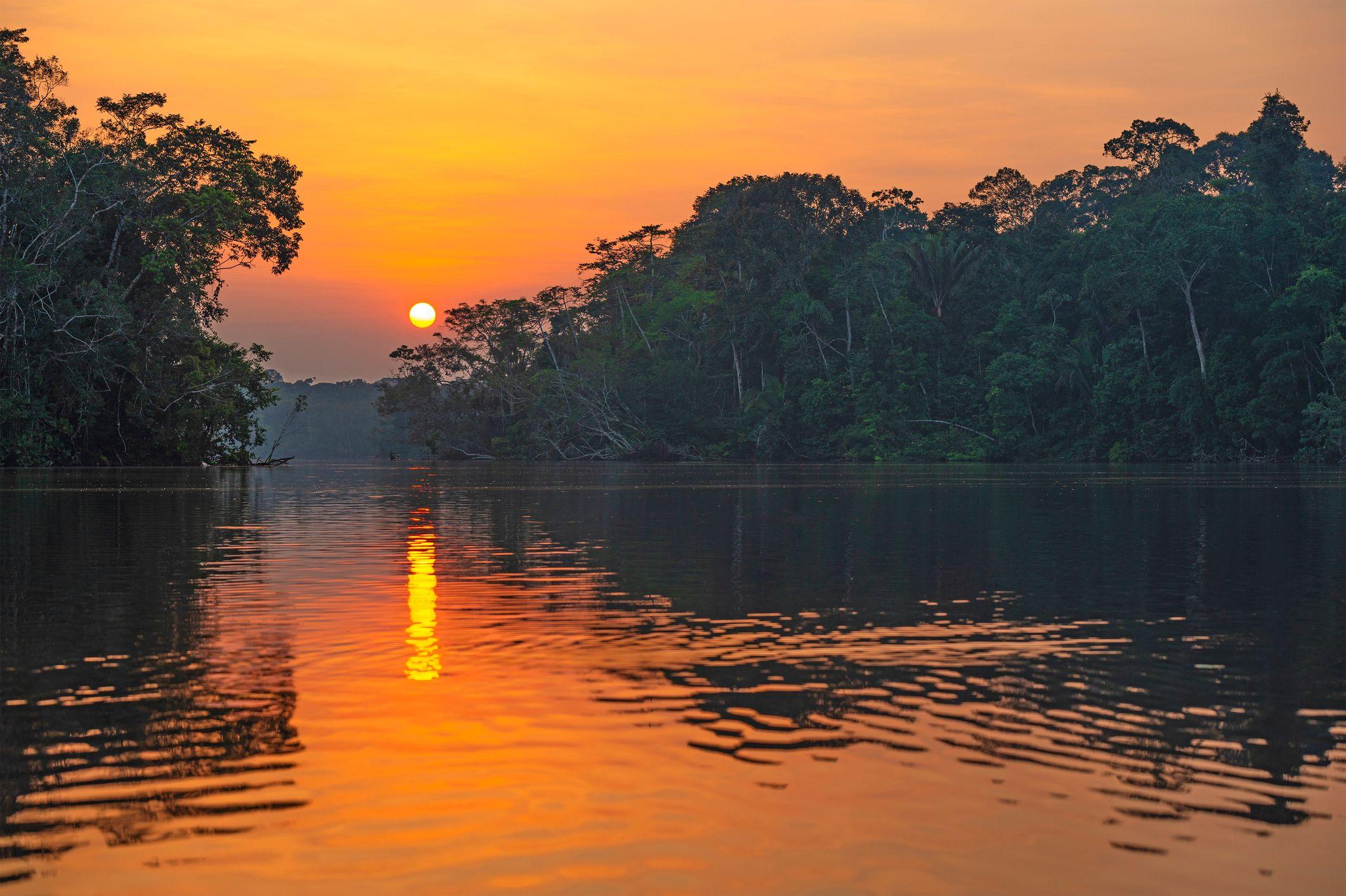 Un atardecer amazónico