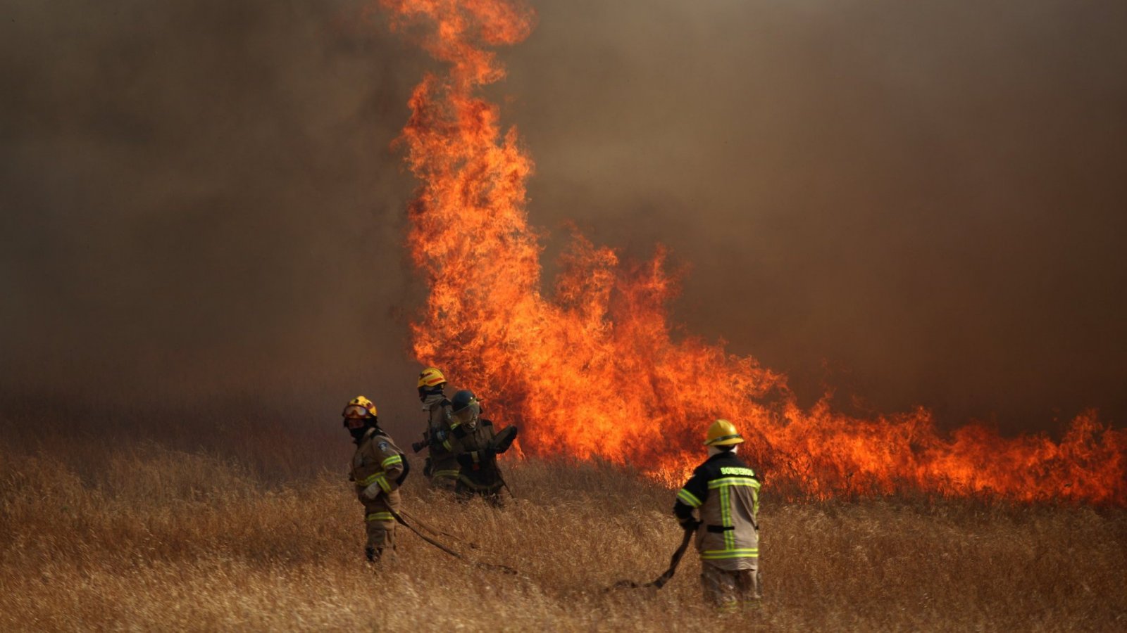 Se declara Alerta Roja para Lautaro por incendio forestal
