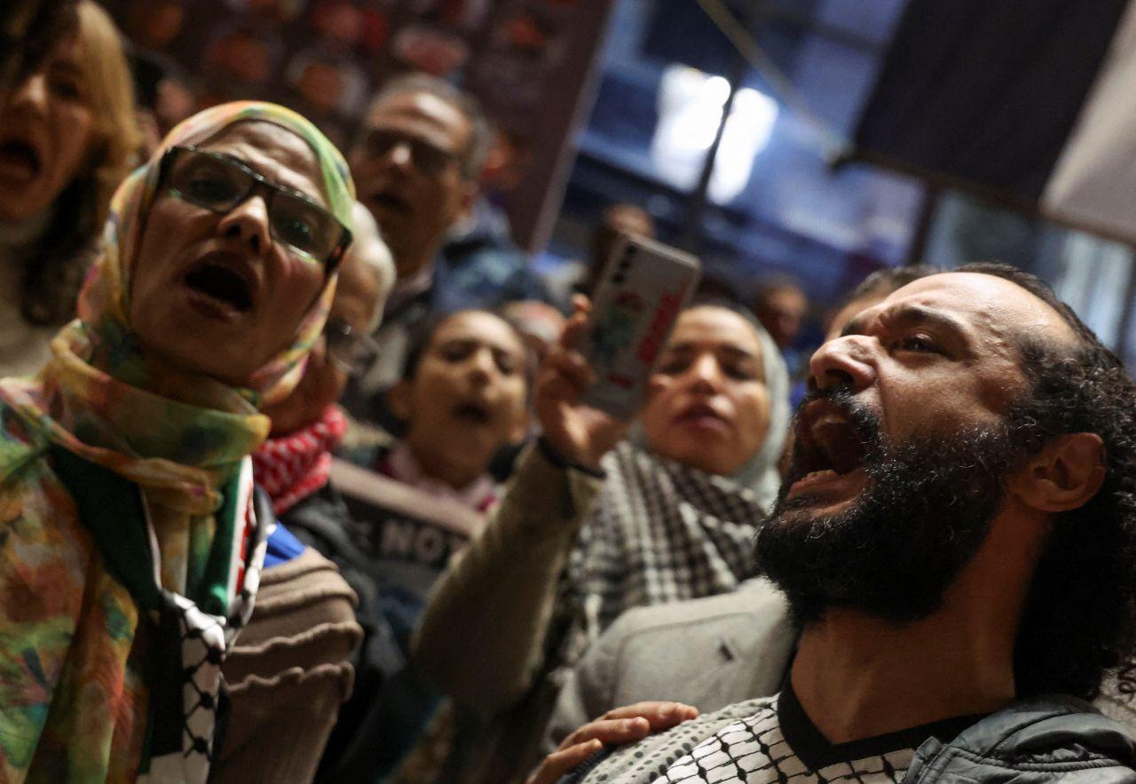 Manifestaciones en apoyo a la causa de los palestino en Cairo, Egipto.