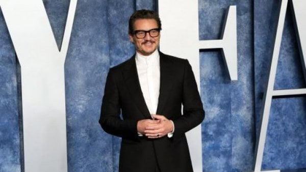 ¿Quién es la pareja de Pedro Pascal?