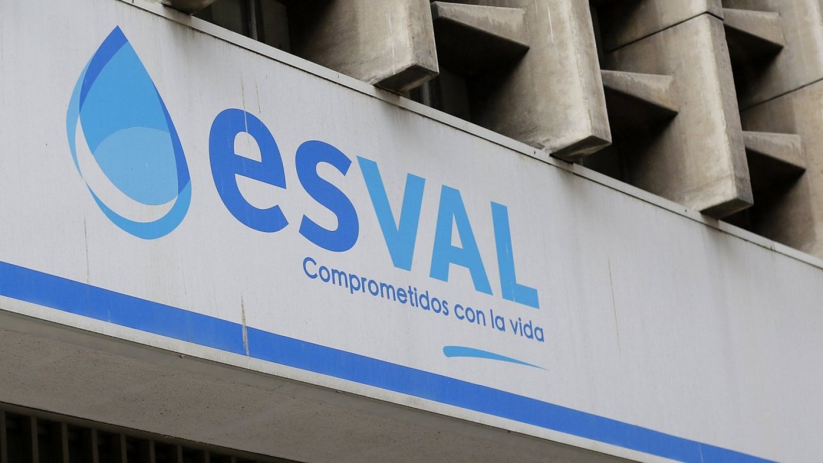 Esval anuncia corte de agua en sector alto de Valparaíso