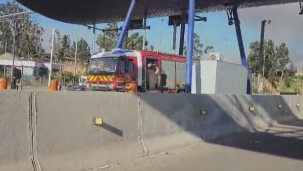 Concesionaria se defendió: indignación por carro bomba detenido en peaje