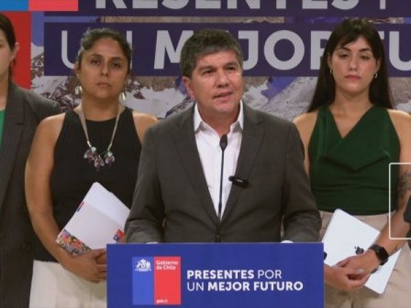 Subsecretario Monsalve por trabajo de Cosena y receso legislativo: 