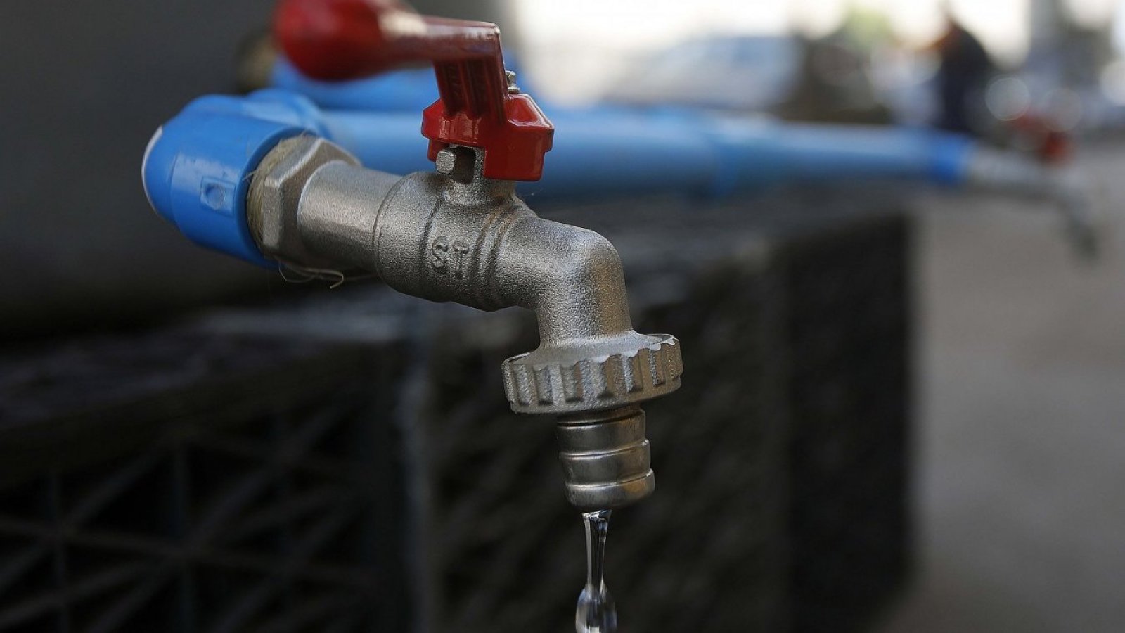 Corte de agua en Santiago