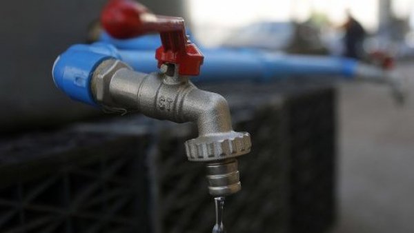 Corte de agua en Santiago