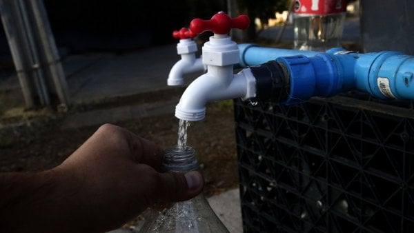 Corte de agua en Santiago. Lo Prado, Cerro Navia y Pudahuel.
