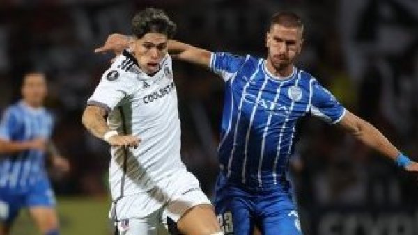 Arturo Vidal en Colo Colo