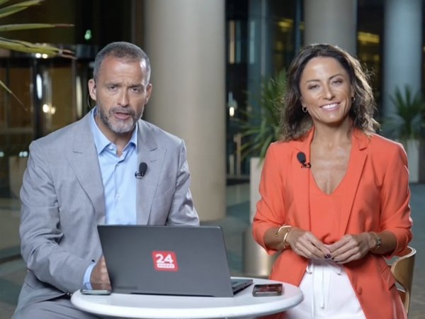 24 Central. Constanza Santa María e Iván Núñez