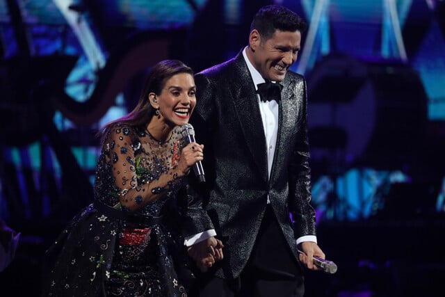 María Luisa Godoy y Francisco Saavedra animando la segunda noche del Festival de Viña del Mar 2024