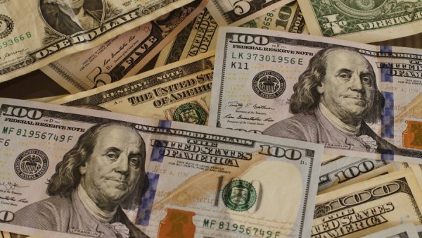 Dólar