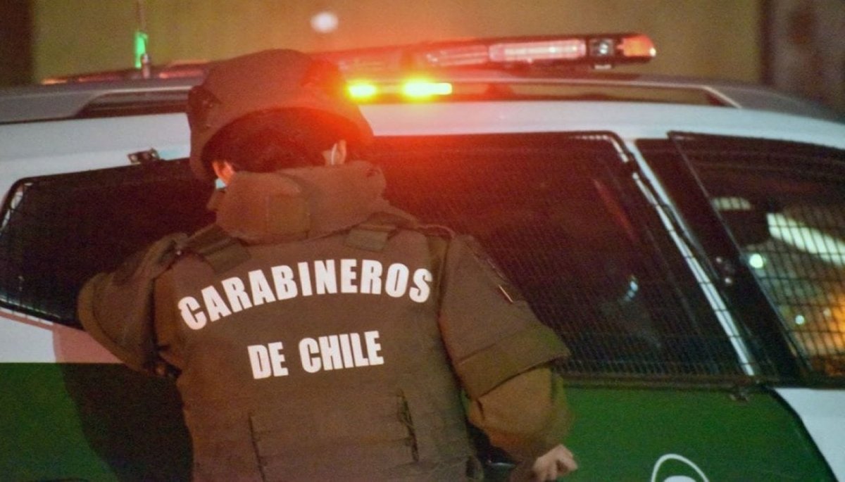 Carabineros detiene a cuatro sujetos por robo con intimidación en La ...