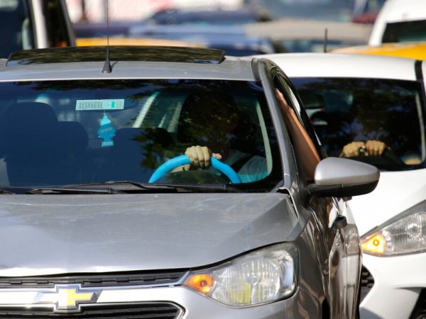 Tercera placa patente