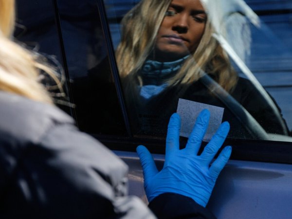 Ley grabado de patentes en vidrios y espejos.