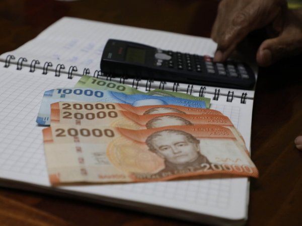 Billetes. Ex Bono Marzo 2024. Aporte Familiar Permanente.