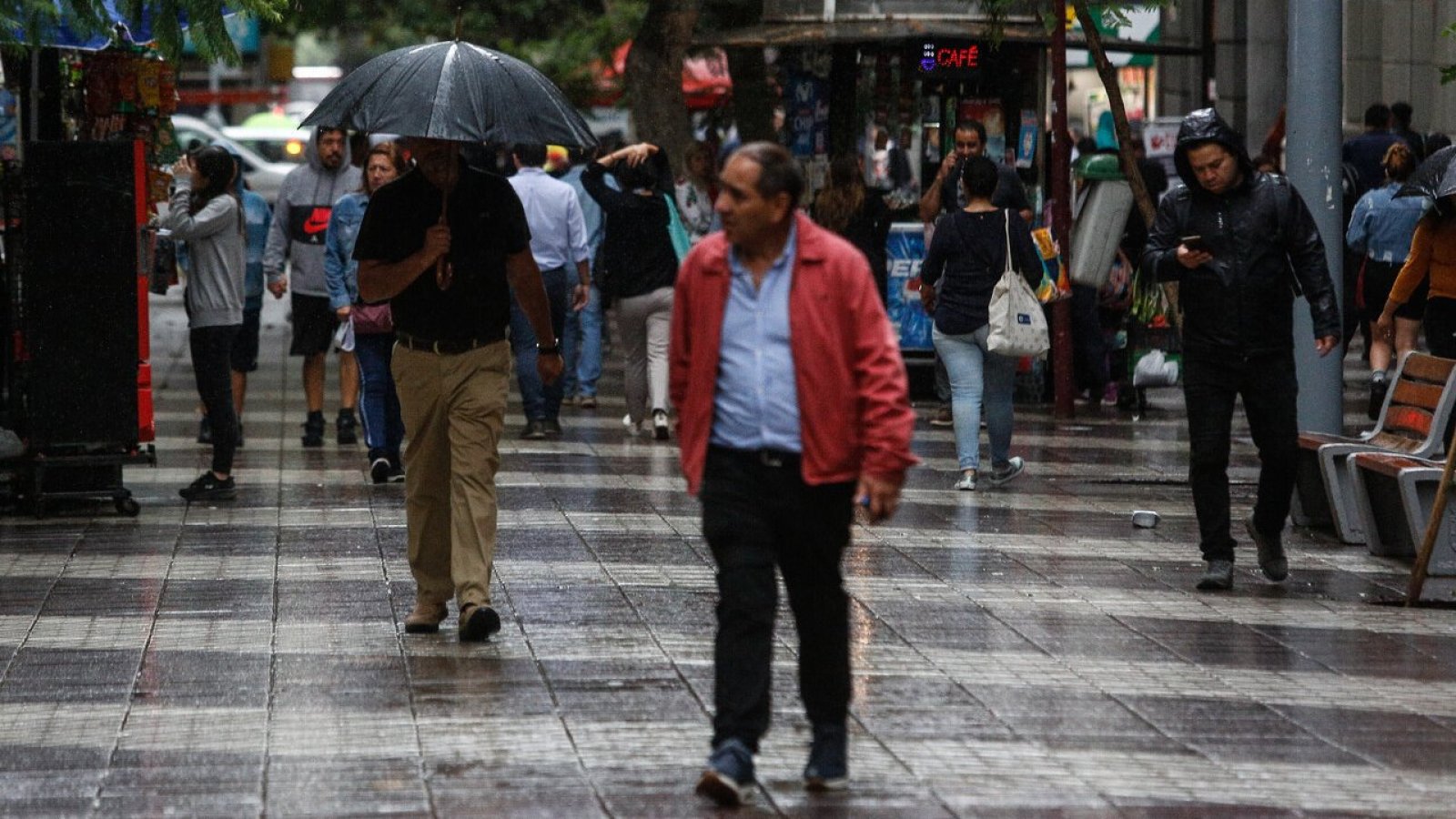 Lluvia en Santiago