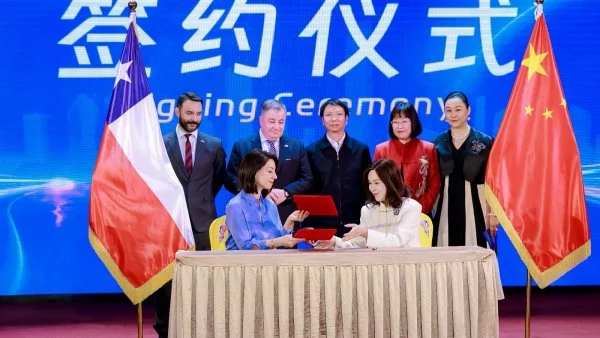 Asociación de Mujeres Empresarias del Distrito de Haidian y embajada de Chile en China, Kodea, Beijing, China, 2024.