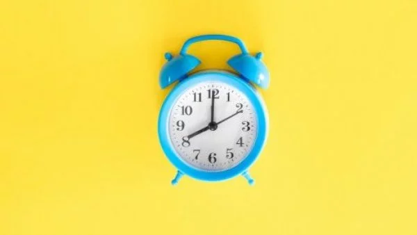 Cambio de hora 2024: así se retrasa el reloj en Android y IOS