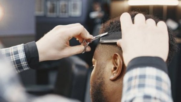 50 cortes buzz cut para hombre con estilo