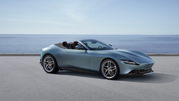 Presentan en Chile el nuevo Ferrari Roma Spider