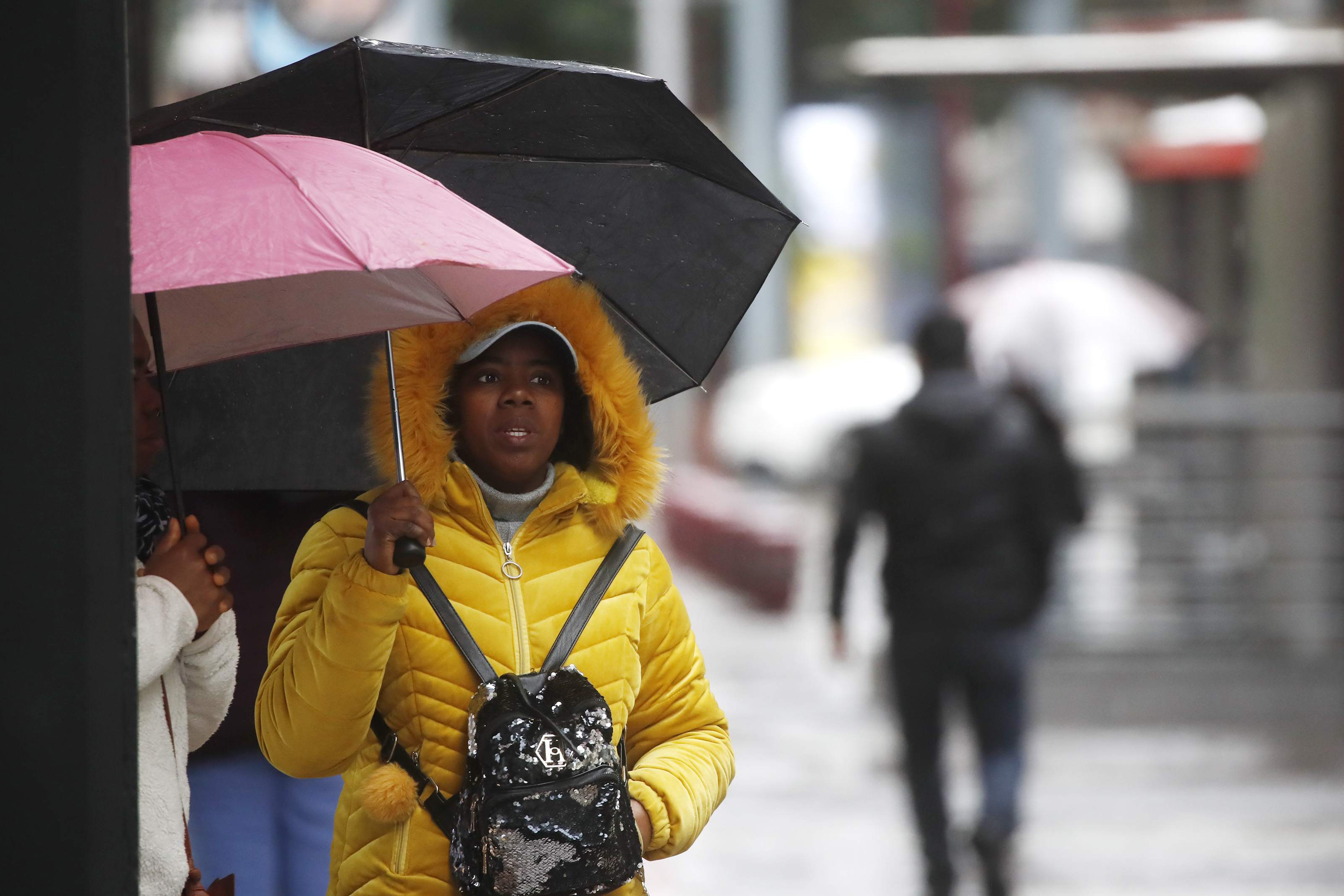 Lluvia en Santiago.