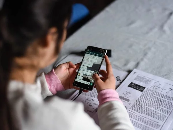 Qué dice la ley que define a internet como un servicio público