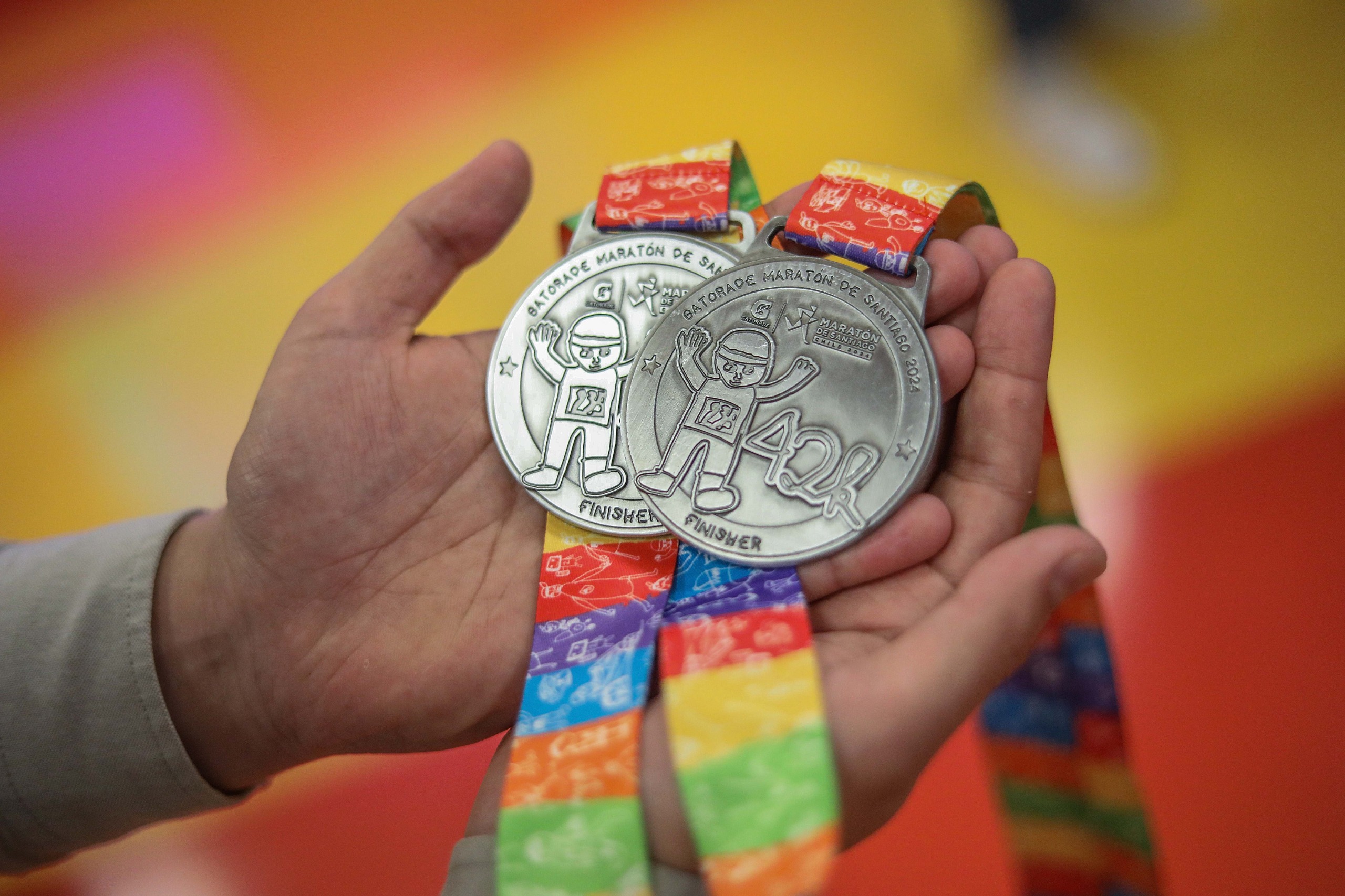 Medalla 42K Maratón de Santiago 2024