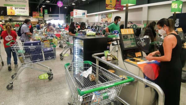 Supermercado. Horarios supermercados día del trabajador 1 de mayo