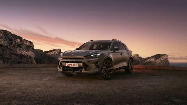 Nuevos CUPRA Formentor y CUPRA León