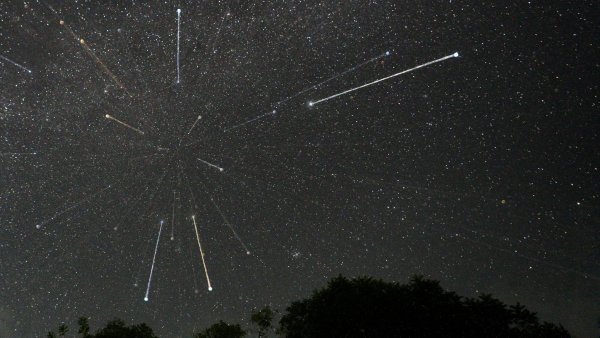 Lluvia de estrellas. Foto referencial Eta Acuáridas