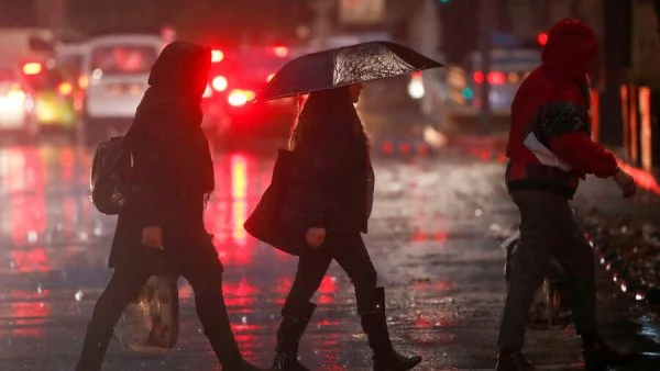 Lluvia. sistema frontal