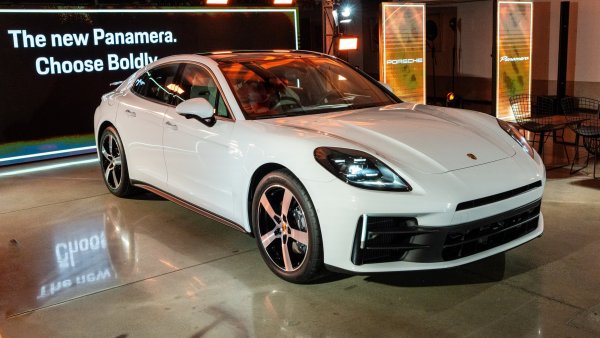 Nuevo Porsche Panamera 2024 se presenta en Chile